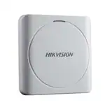 Cititor card Hikvision DS-K1801E, citeste carduri RFID EM 125Khz, distanta citire: 50mm, comunicare: Wiegand 26/34 protocol, indicator LED de stare si alimentare; alimentare: 12VDC, IP65, dimensiuni: 87 × 87 × 13.3mm