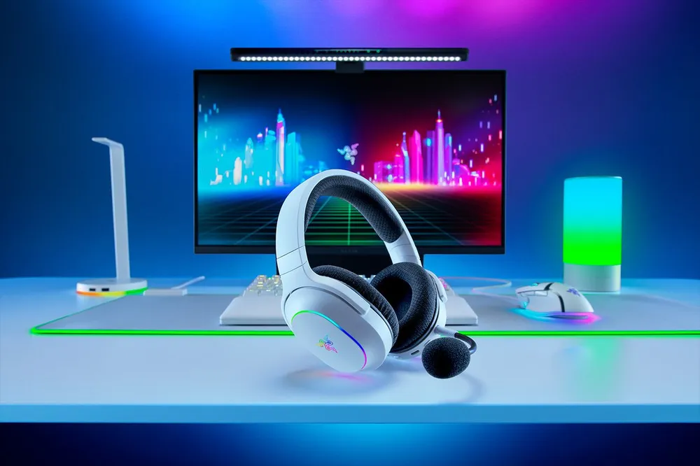 Casti Razer Barracuda X Chroma alb "RZ04-05220200-R3M1" (timbru verde 0.8 lei)